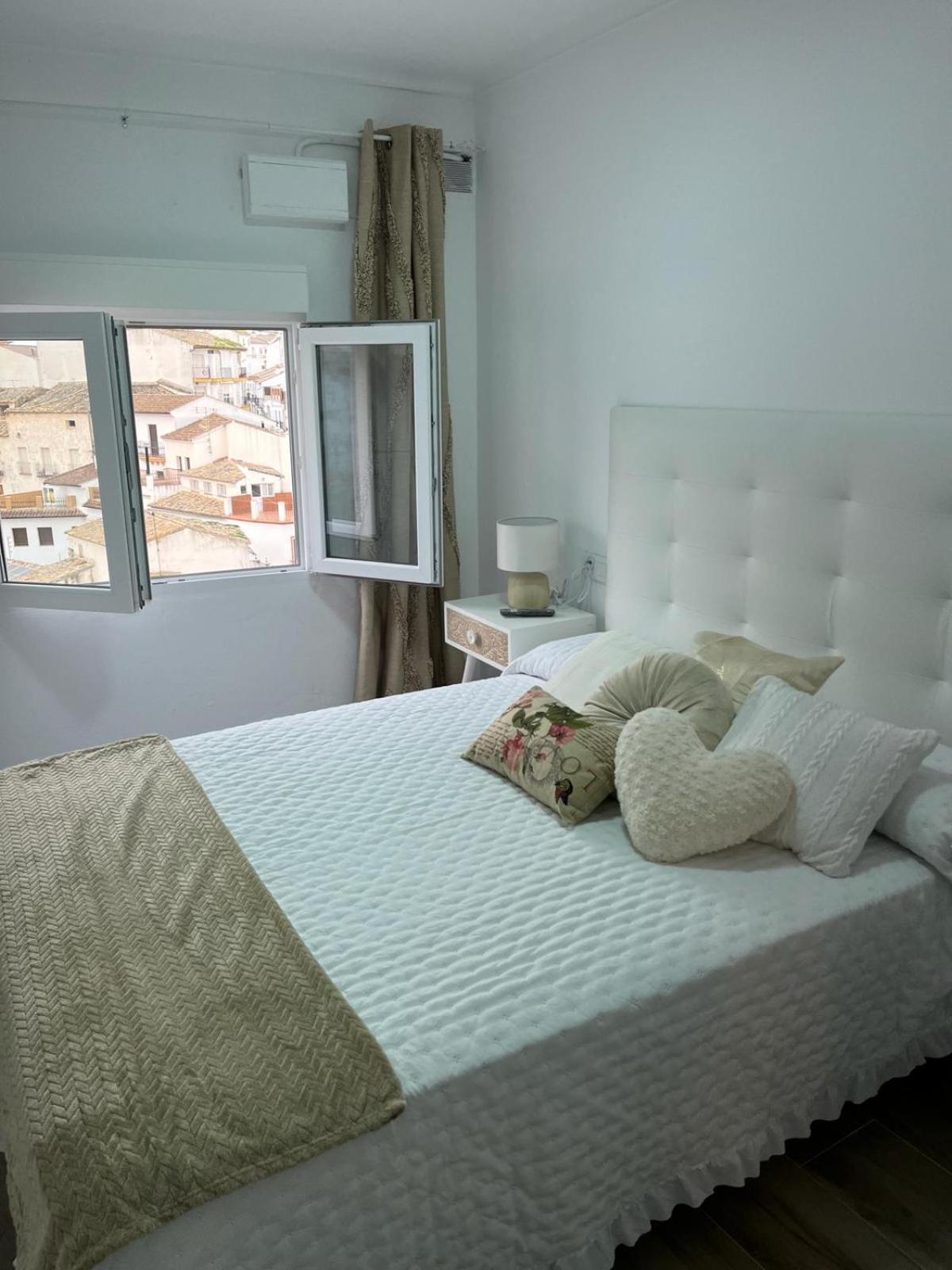 Apartamento El Patio. Setenil De Las Bodegas Bagian luar foto